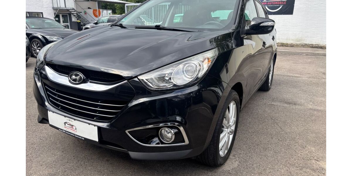 Hyundai ix35 187.000 km 7.380 &euro; Detmold 32758