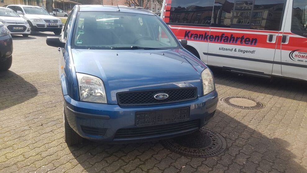 Ford Fusion 195.710 km 1.600 € Detmold 32756
