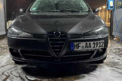 Alfa Romeo 147 230.000 km 2.490 &euro; Löhne 32584