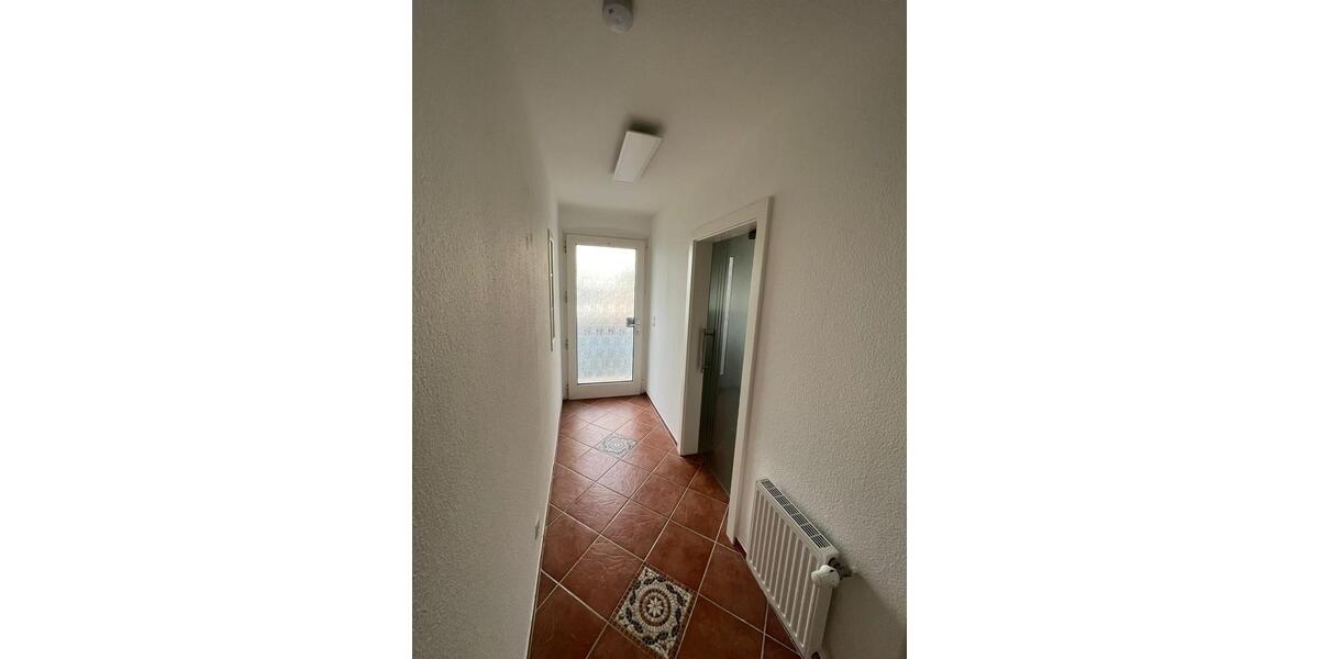 Reihenhaus Versmold - 3 Zimmer, 75 m&sup2;, 1.100&euro; | Angebot:26335415