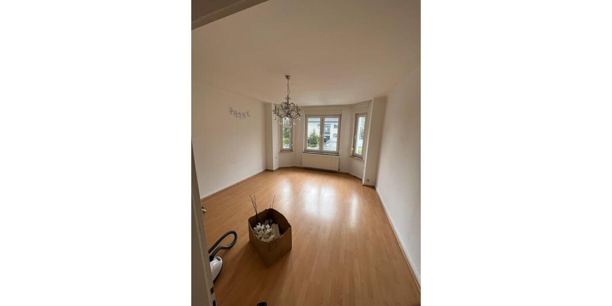 Erdgeschoßwohnung Herford Falkendiek - 3 Zimmer, 80 m&sup2;, 1.000&euro; | Angebot:26444156
