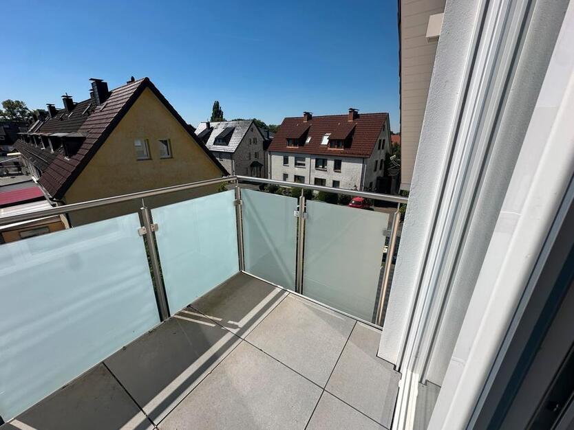 Wohnung in Brackwede mit Balkon, Dachgeschoss