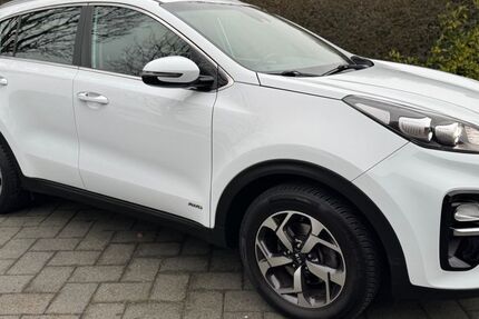 Kia Sportage 38.850 km 19.850 &euro; Löhne 32584