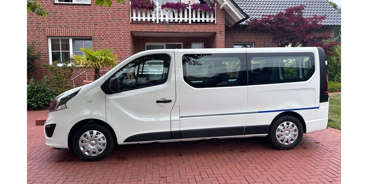 Opel Vivaro 168.614 km 13.555 &euro; Schloß-Holte 33758