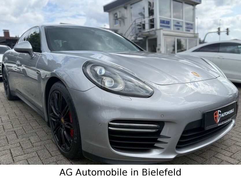 Porsche Panamera 151.200 km 40.999 € Bielefeld 33659
