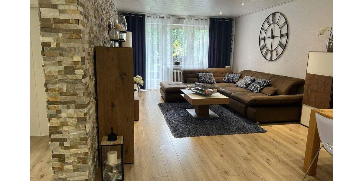 Etagenwohnung Oerlinghausen - 4 Zimmer, 106 m&sup2;, 245.000&euro; | Angebot:25722742
