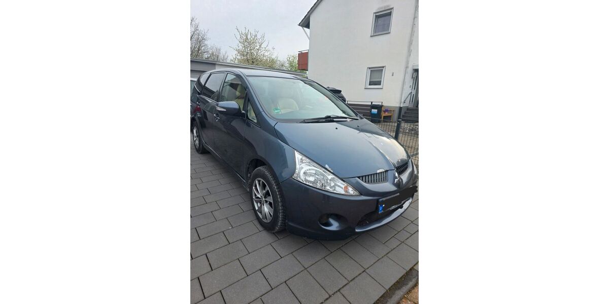 Mitsubishi Grandis 350.000 km 2.500 &euro; Bielefeled 33659