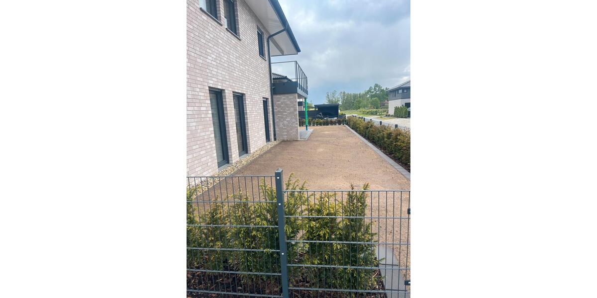 Erdgeschoßwohnung Verl - 5 Zimmer, 127 m&sup2;, 1.580&euro; | Angebot:26676641
