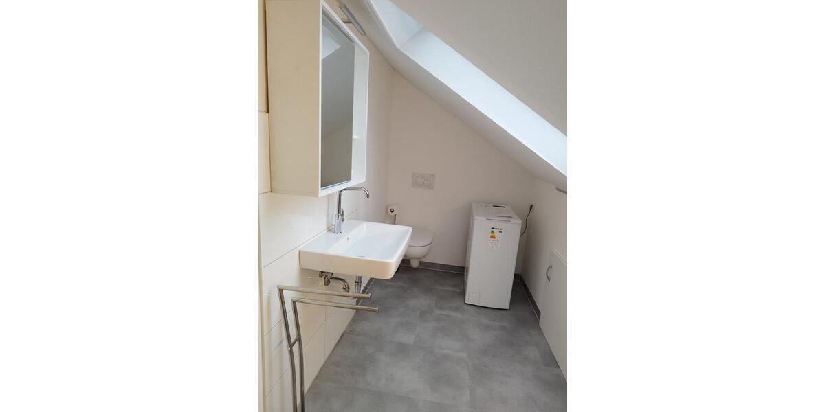 Dachgeschoßwohnung Bad Oeynhausen - 1 Zimmer, 50 m&sup2;, 690&euro; | Angebot:25362203