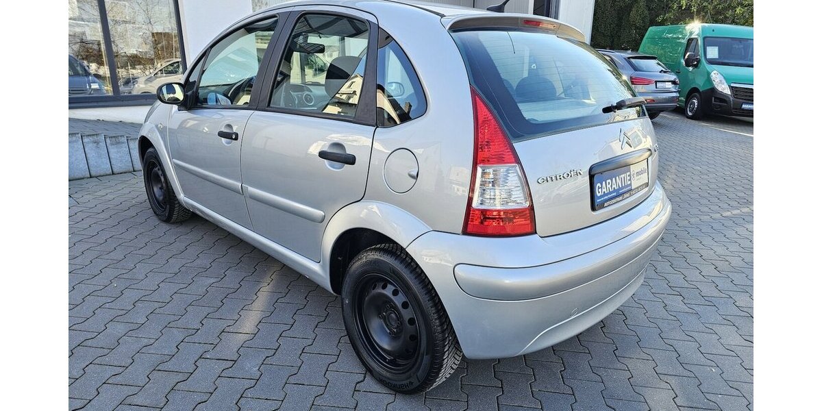 Citroen C3 HDi 70 Confort KLIMA AUS 1.HAND 128.393 km 3.450 &euro; Löhne 32584