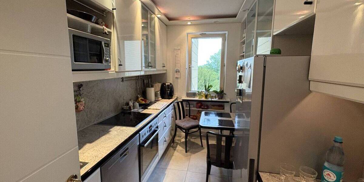 Etagenwohnung Detmold Innenstadt - 3 Zimmer, 91 m&sup2;, 165.000&euro; | Angebot:26715531