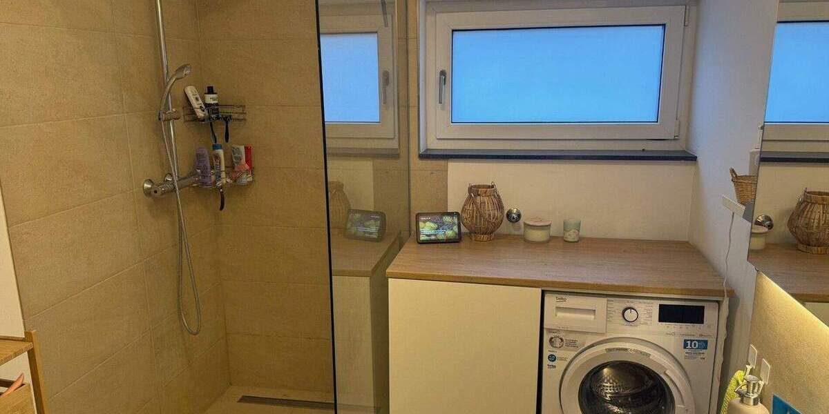 Etagenwohnung Bielefeld Innenstadt - 2 Zimmer, 74 m&sup2;, 890&euro; | Angebot:25537617