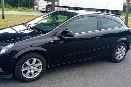 Opel Astra 185.000 km 2.950 € Lage 32791