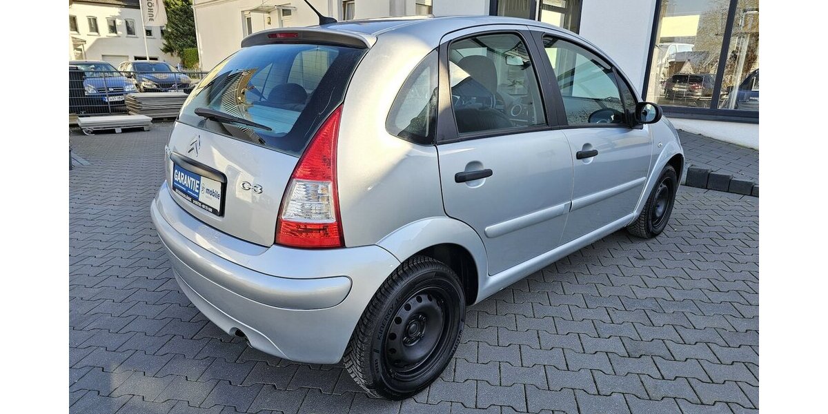 Citroen C3 HDi 70 Confort KLIMA AUS 1.HAND 128.393 km 3.450 &euro; Löhne 32584