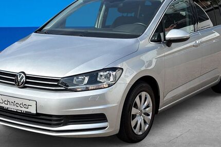 VW Touran 37.195 km 23.690 &euro; Vlotho 32602