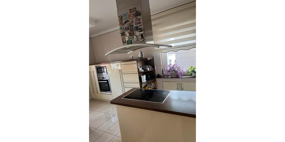 Etagenwohnung Bielefeld Brackwede - 4 Zimmer, 100 m&sup2;, 1.300&euro; | Angebot:25793323