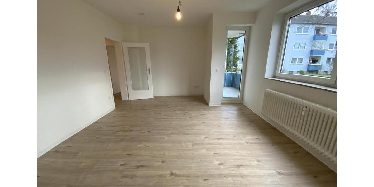 Wir haben für Sie renoviert: 3-Zimmer-Wohnung mit bodengleicher Dusche frei! 3 zimmer