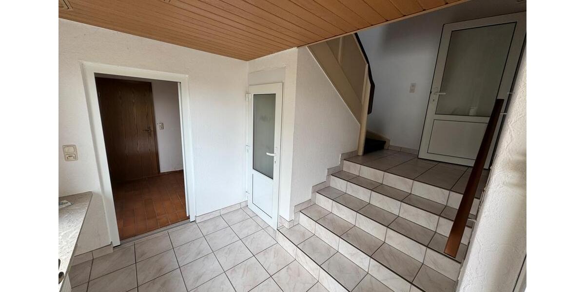 Einfamilienhaus Leopoldshöhe - 6 Zimmer, 110 m&sup2;, 340.000&euro; | Angebot:25861540