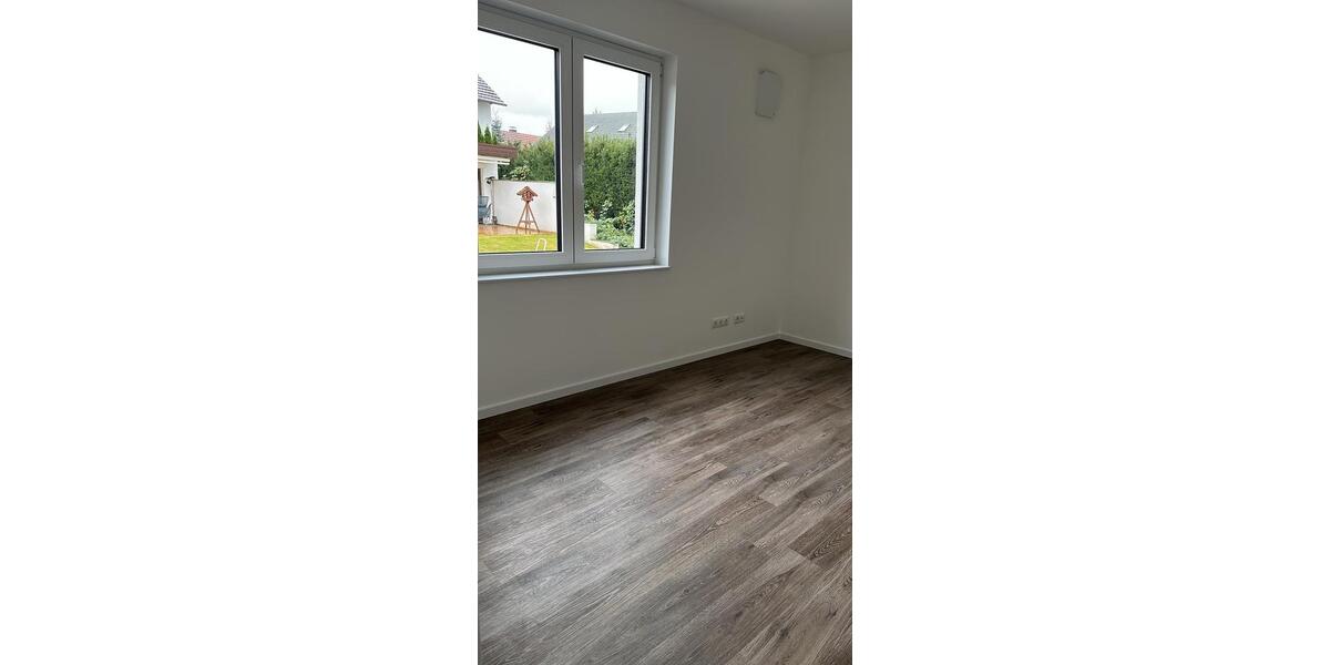 Erdgeschoßwohnung Bad Oeynhausen Rehme - 3 Zimmer, 80 m&sup2;, 1.080&euro; | Angebot:26700887