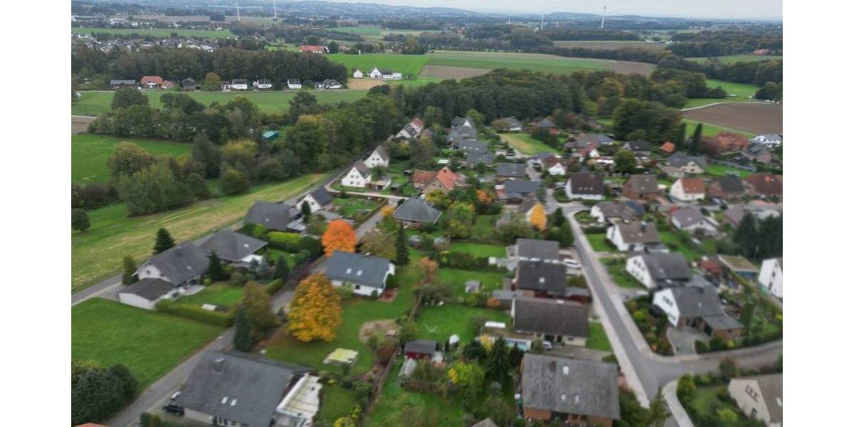 Einfamilienhaus Hüllhorst - 4 Zimmer, 150 m&sup2;, 390.000&euro; | Angebot:25685487