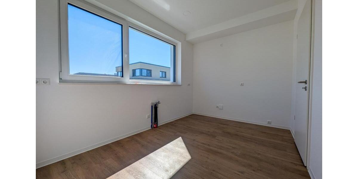 Dachgeschoßwohnung Bielefeld Heepen - 3 Zimmer, 80 m&sup2;, 1.425&euro; | Angebot:26422010