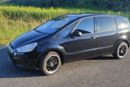 Ford S-Max 315.600 km 3.300 € Bielefeld 33659