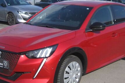 Peugeot 208 31.000 km 15.790 &euro; Detmold 32758