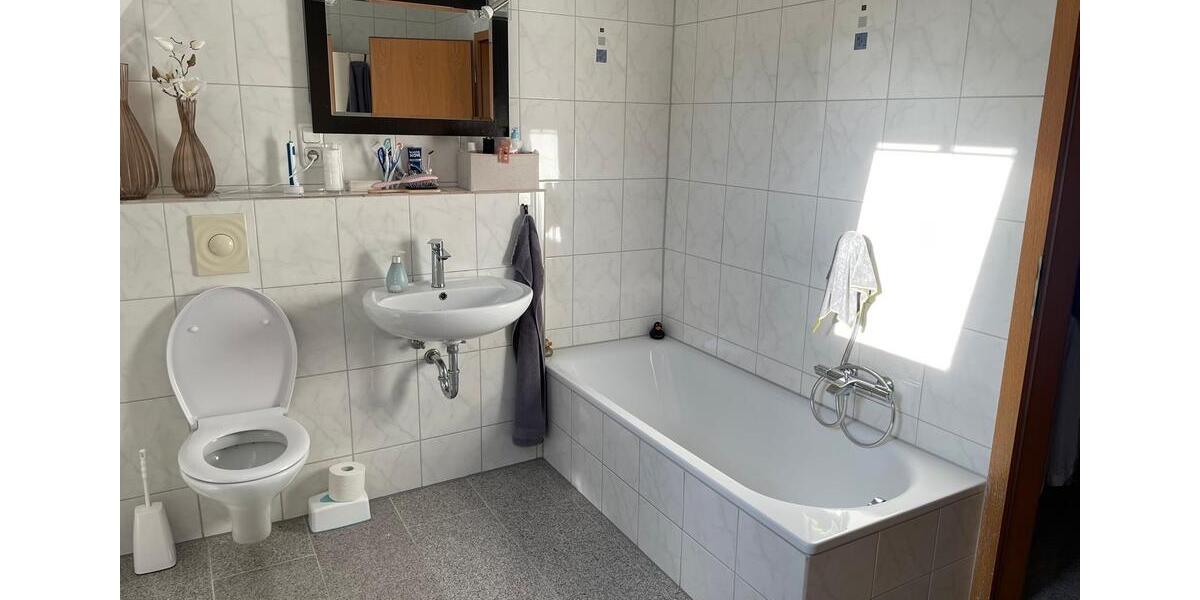 Etagenwohnung Herford - 4 Zimmer, 120 m&sup2;, 960&euro; | Angebot:26397826