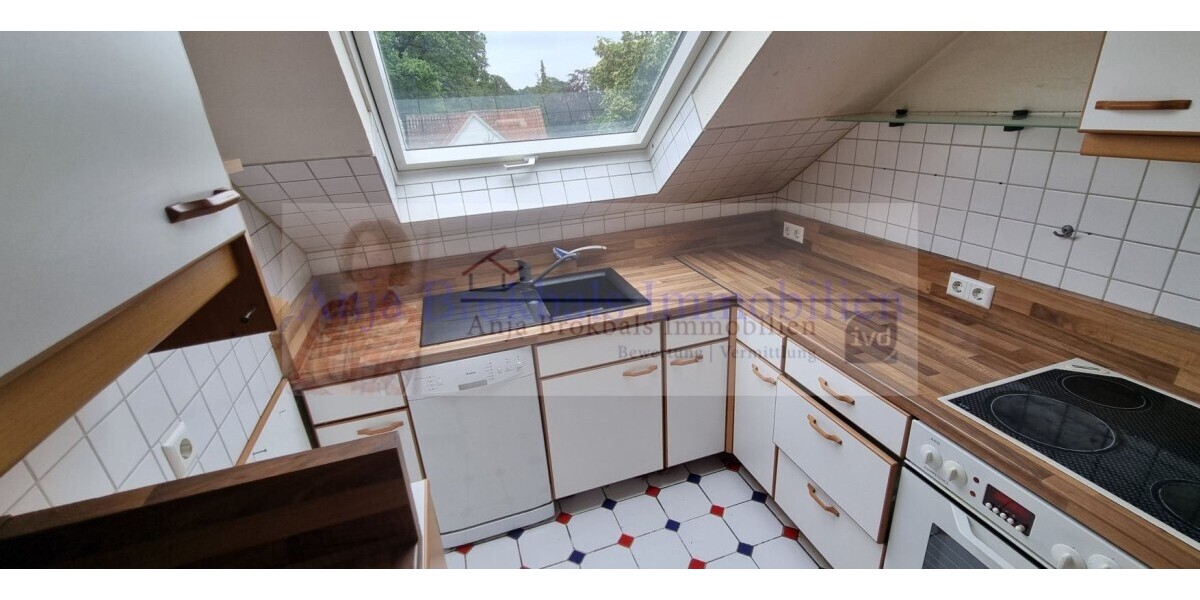 Eigentum statt Miete mit Entwicklungspotential - ideal für tatkräftige junge Handwerker: 3-4 ZKBWc mit Garage in Isselhorst - provisionsfrei für Käufer - 4- Gütersloh Isselhorst | Angebot:27121297