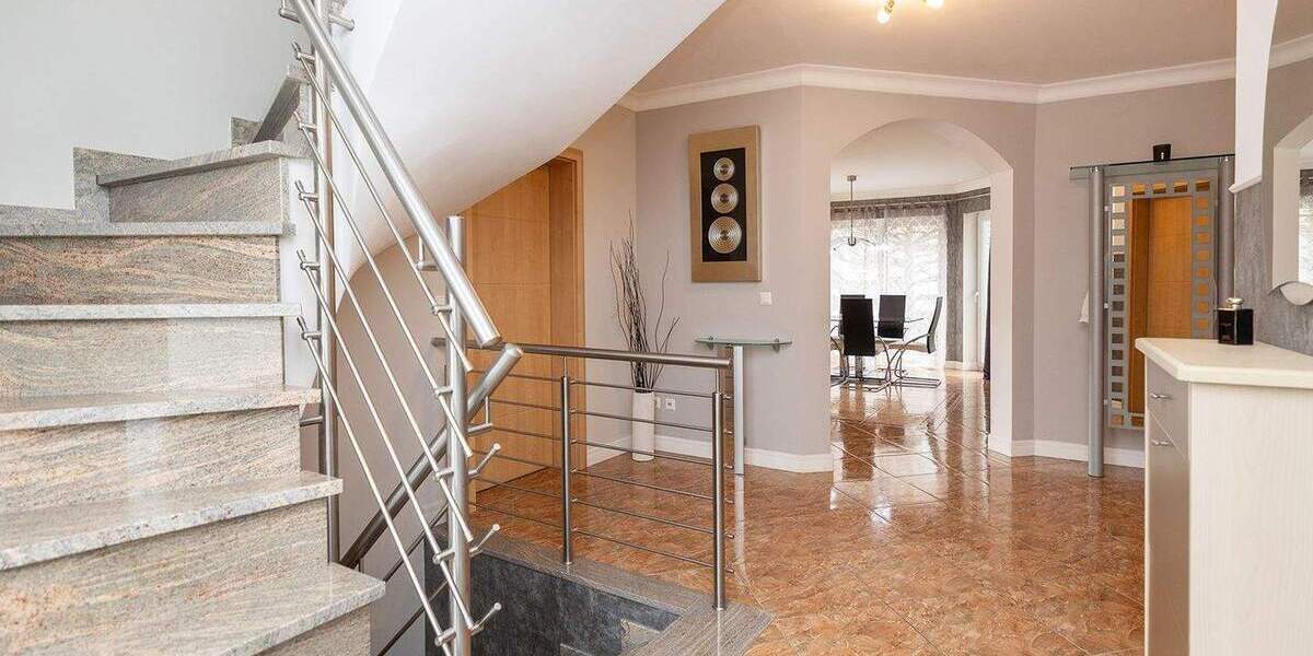 Sehr gepflegtes Einfamilienhaus in Rheda-Wiedenbrück - Familienparadies mit Wohlfühlfaktor 5 zimmer