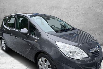 Opel Meriva 73.000 km 4.399 &euro; Detmold 32758