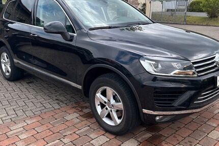 VW Touareg 232.000 km 16.250 &euro; Versmold 33775