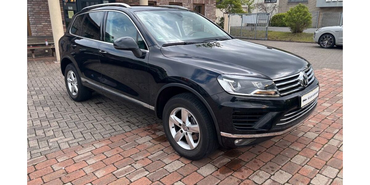 VW Touareg 232.000 km 16.250 &euro; Versmold 33775