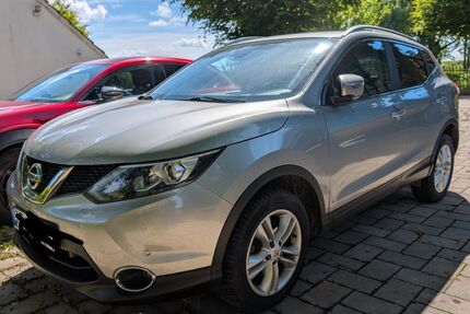 Nissan Qashqai 55.500 km 12.800 &euro; Hüllhorst 32609