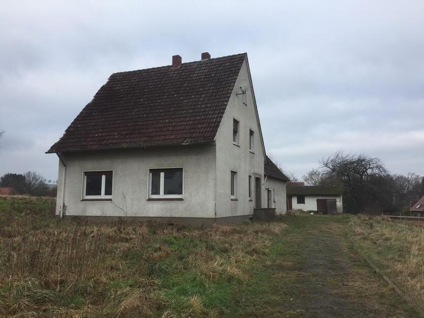Handwerker-Haus in zentraler unverbaubarer Lage