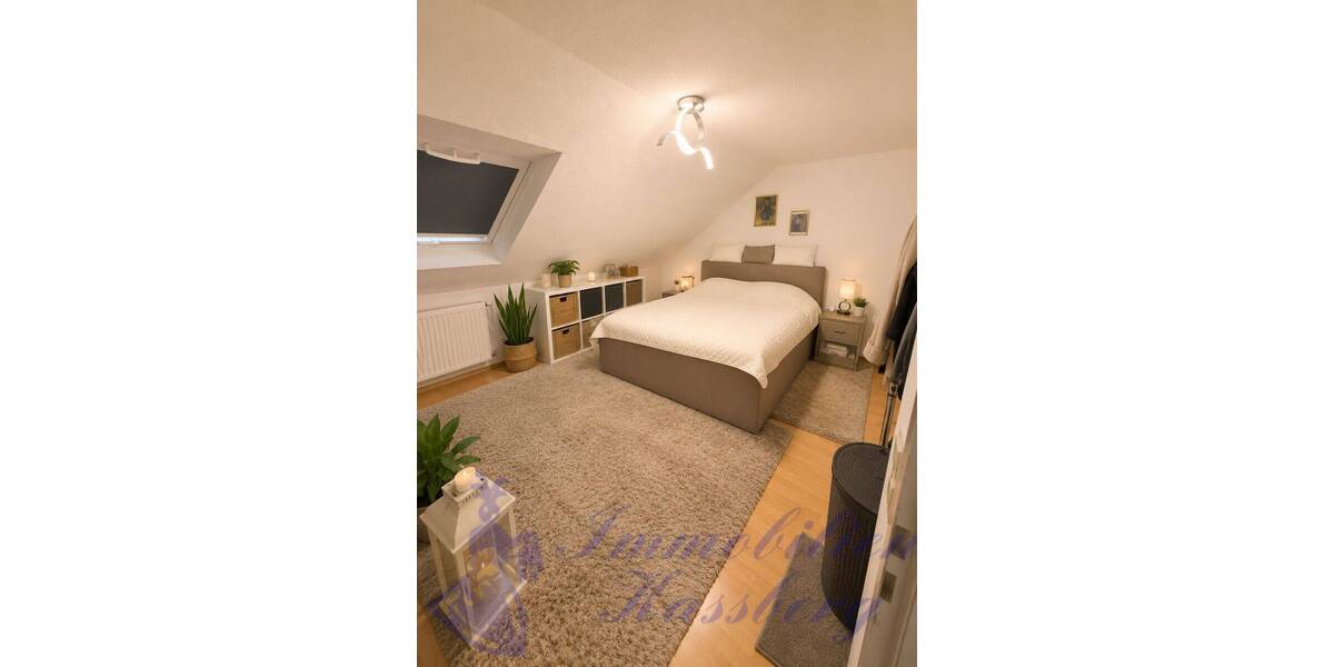 Etagenwohnung Detmold / Heidenoldendorf Heidenoldendorf - 4 Zimmer, 98 m&sup2;, 725&euro; | Angebot:26904254
