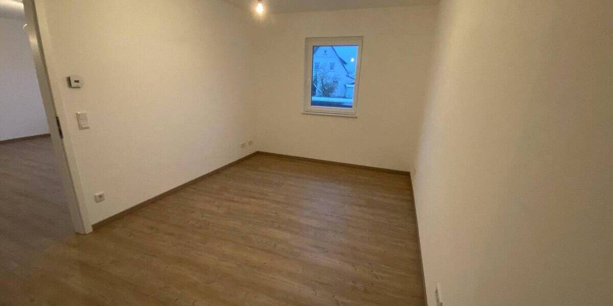 Etagenwohnung Borgholzhausen - 3 Zimmer, 77 m&sup2;, 924&euro; | Angebot:26872116