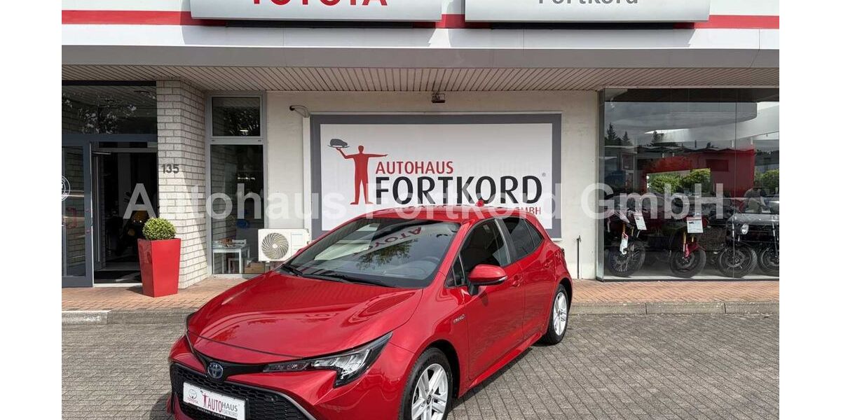 Toyota Corolla 29.980 km 21.490 &euro; Bielefeld 33689
