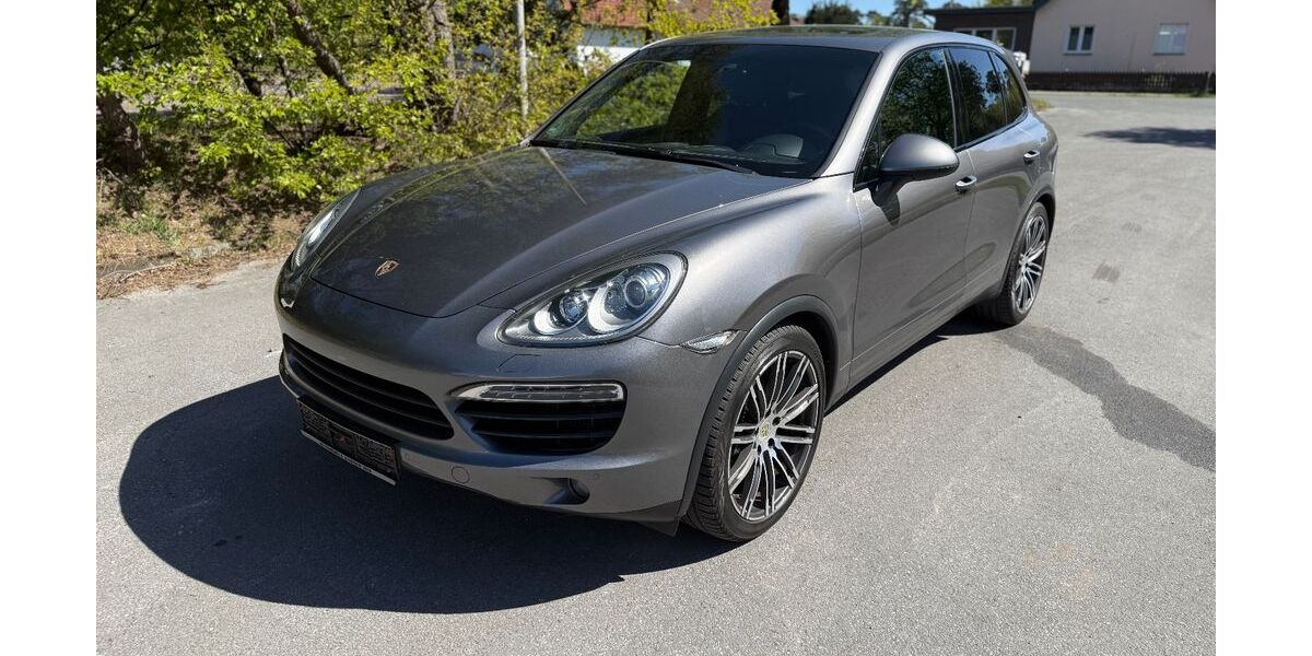 Porsche Cayenne 201.850 km 15.900 &euro; Schloß Holte-Stukenbrock 33758
