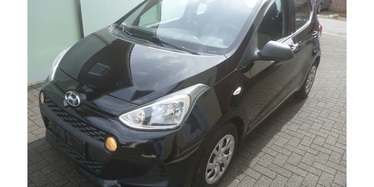 Hyundai i10 77.600 km 5.995 &euro; Verl 33415