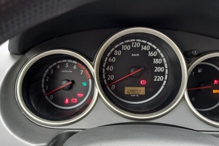 Honda Jazz 128.500 km 2.300 € Herford 32052