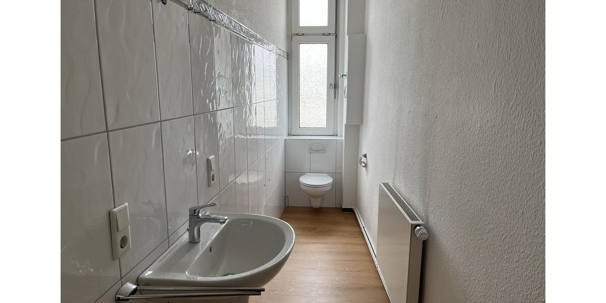 Etagenwohnung Bad Salzuflen - 5 Zimmer, 166 m&sup2;, 1.045&euro; | Angebot:24803540