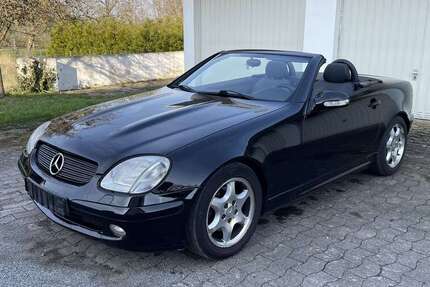 Mercedes-Benz SLK 200 176.877 km 2.690 &euro; Bünde 32257
