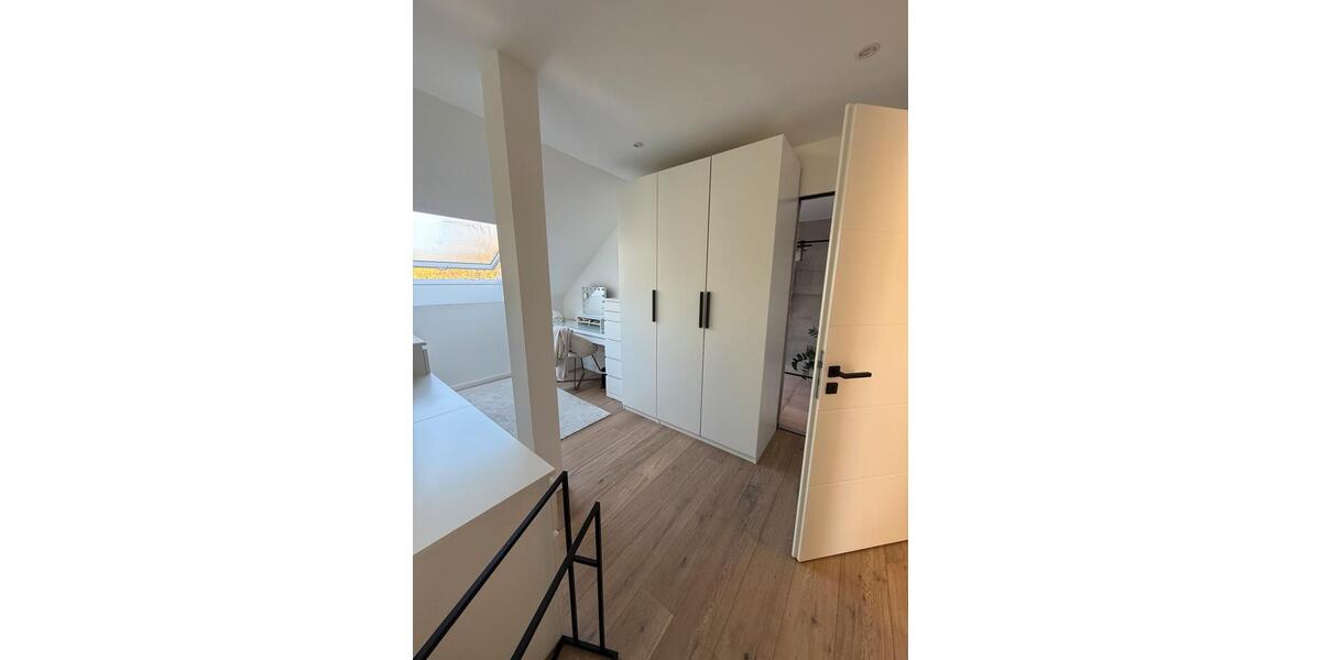 Einfamilienhaus Gütersloh Isselhorst - 11 Zimmer, 295 m&sup2;, 890.000&euro; | Angebot:27028471
