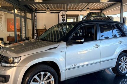 Suzuki Grand Vitara 156.500 km 8.390 &euro; Herford 32049