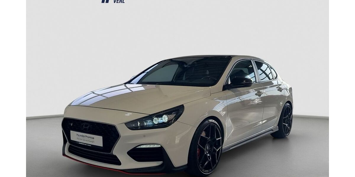 Hyundai i30 61.295 km 23.690 &euro; Verl 33415