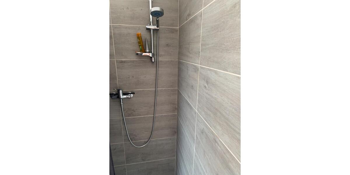 Helle möblierte 3,5-Zimmer Dachgeschosswohnung in Gütersloh 3.5 zimmer