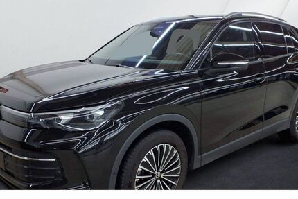 VW Tiguan 24.106 km 36.925 &euro; Bielefeld 33613