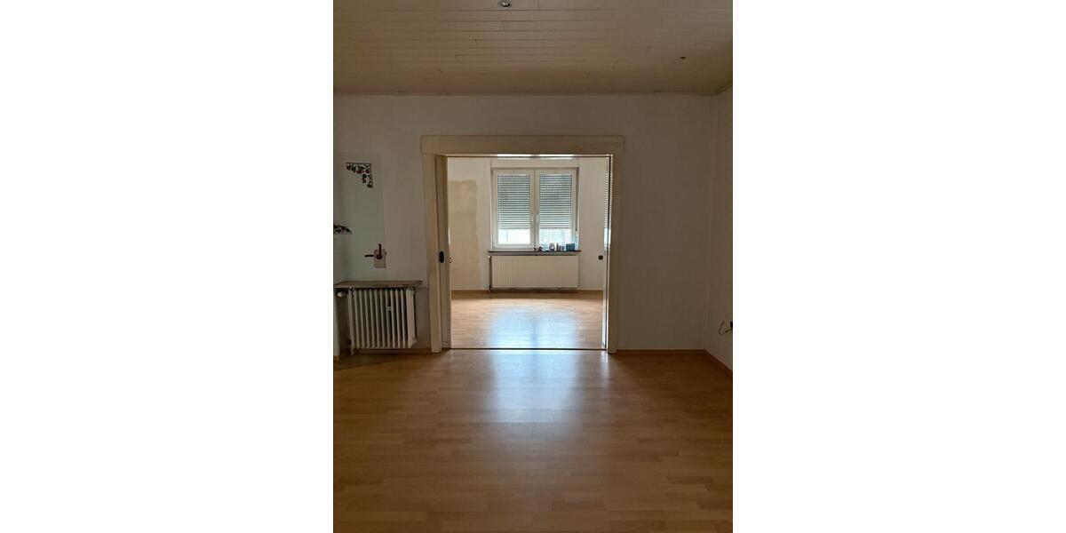 Einfamilienhaus Bünde - 7 Zimmer, 150 m&sup2;, 275.000&euro; | Angebot:27003178