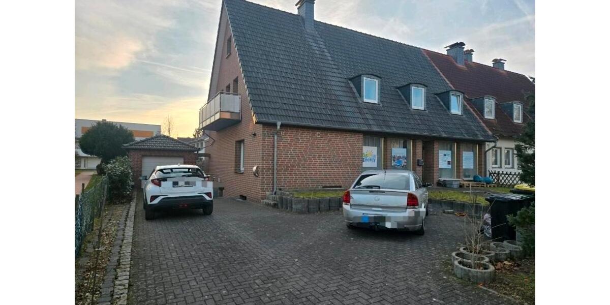 Doppelthaushelfte 8 zimmer